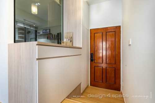 Scandinavian Entryway at Bukit Batok | Hillview
