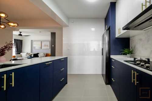 Minimalist Kitchen at Tampines Drive