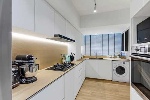Minimalist Kitchen at 58 Havelock Road