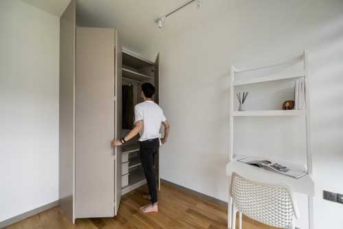 Contemporary Study at The Riversails