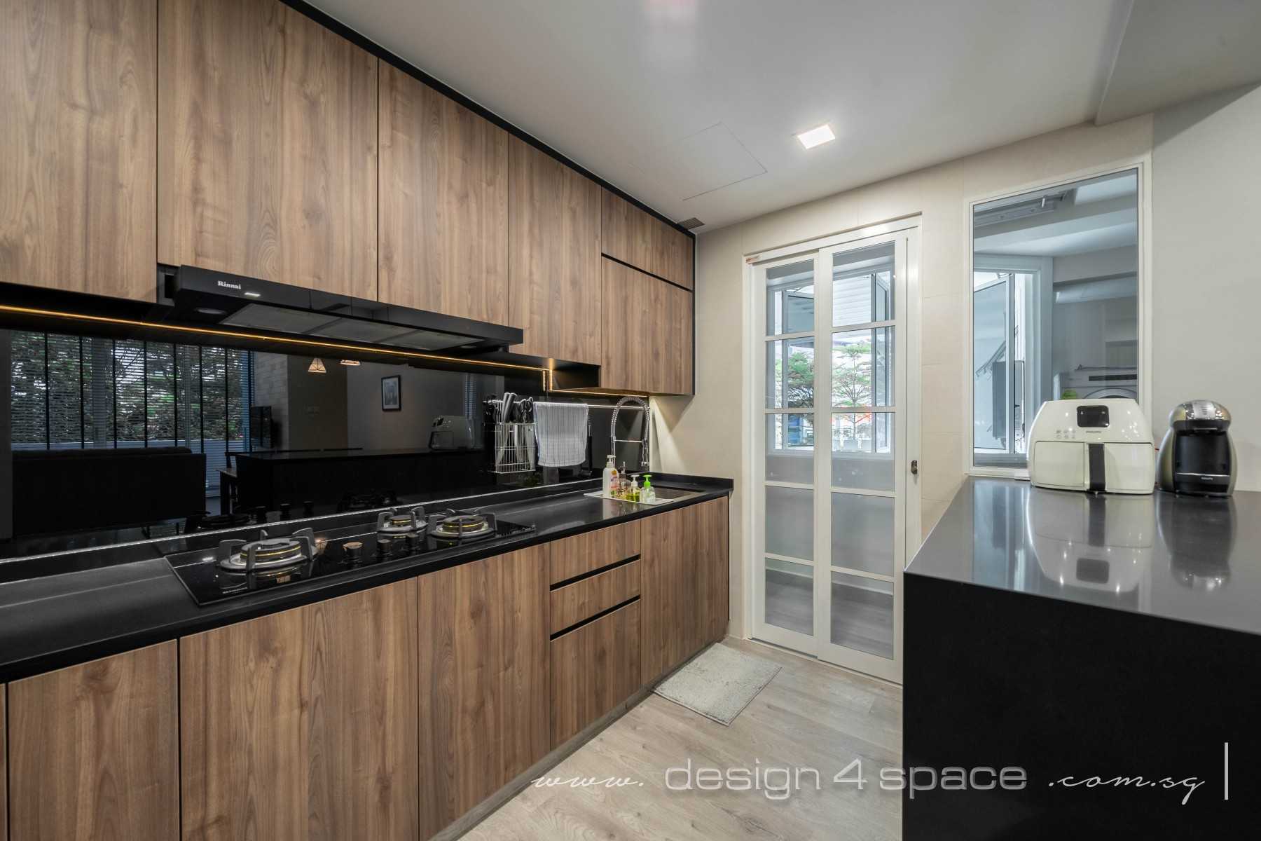 Modern Kitchen with Vinyl Flooring and Kitchen Window