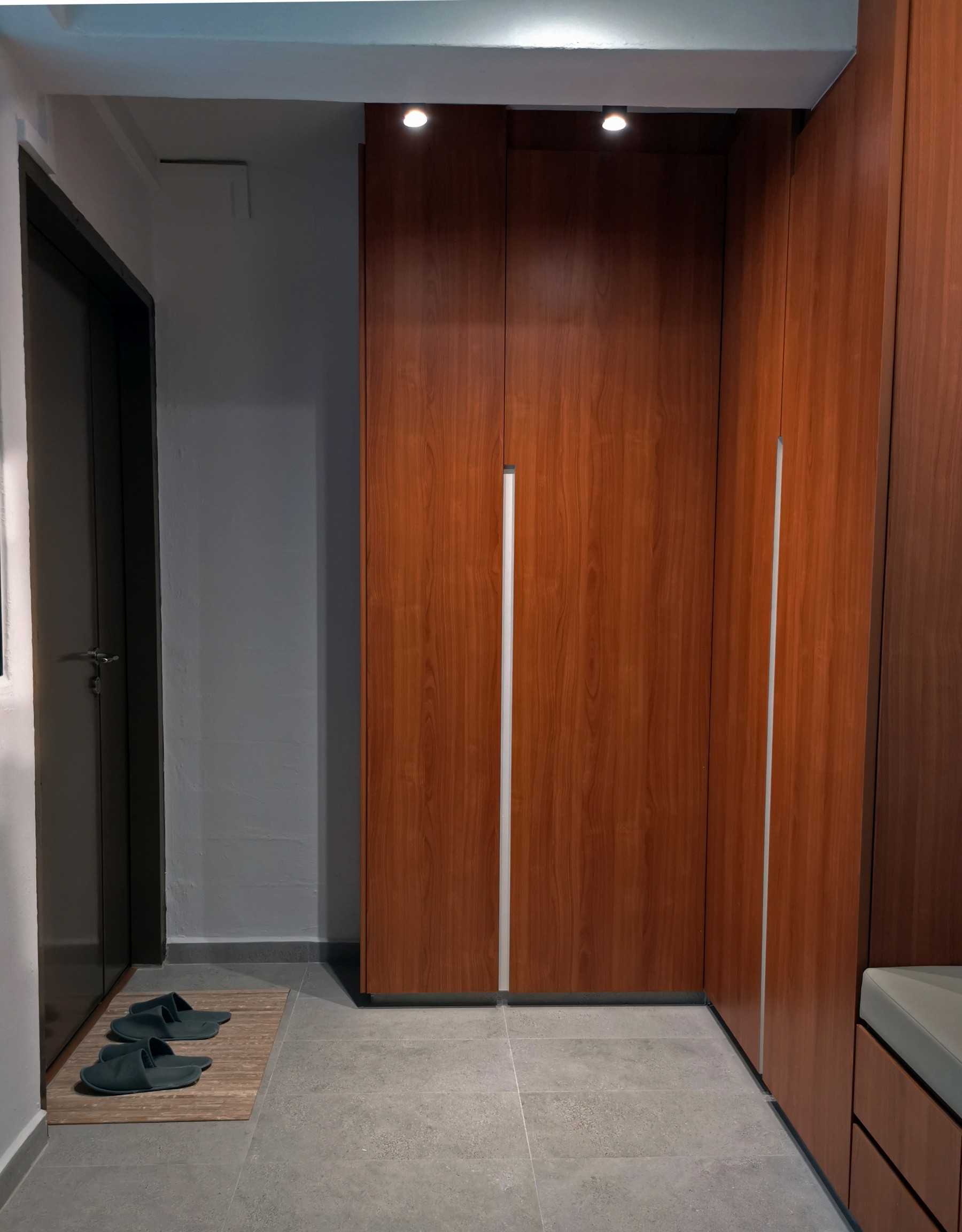 Minimalist Entryway with Seating Bench and Shoe Rack