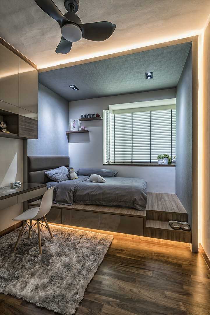 Modern Bedroom with Built-in Bed and Ceiling Fan