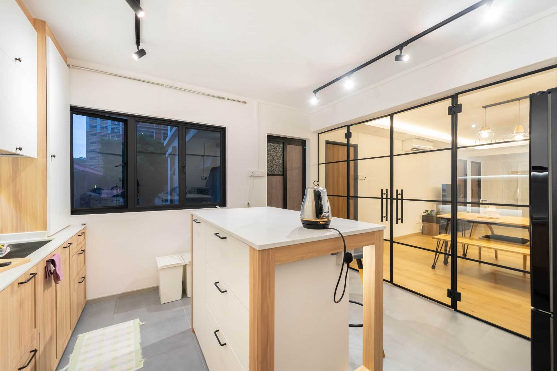Scandinavian Kitchen with Homogeneous Tiles and Kitchen Window
