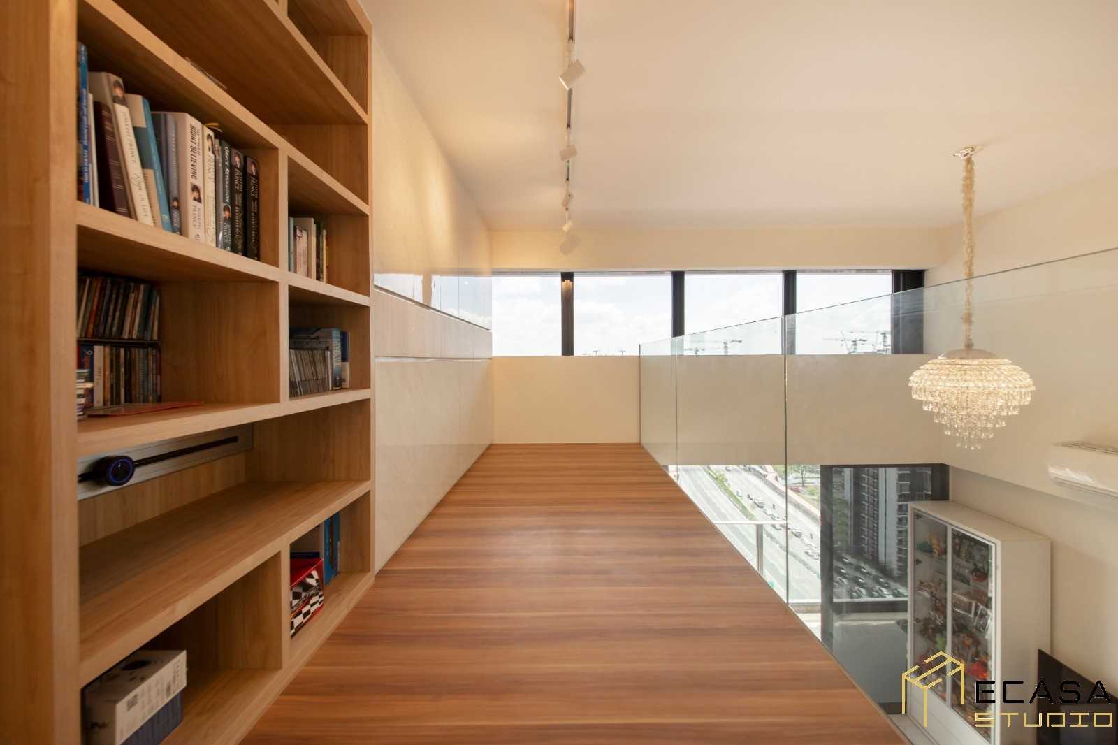 Modern Mezzanine with Loft and Open Storage
