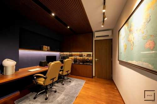 Modern Office at Resale 4 Room HDB @ Mcnair Rd