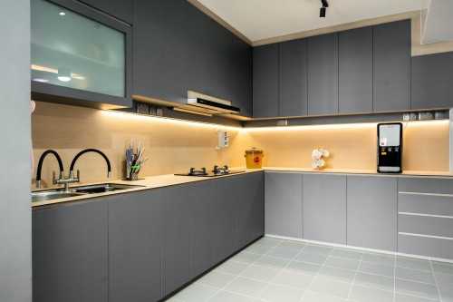 Contemporary Kitchen at Woodlands Rise