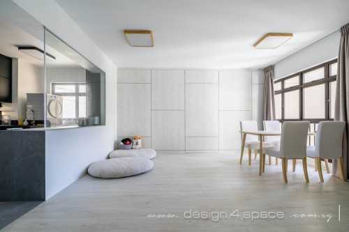 Minimalist Dining Room at 89 Tanglin Road