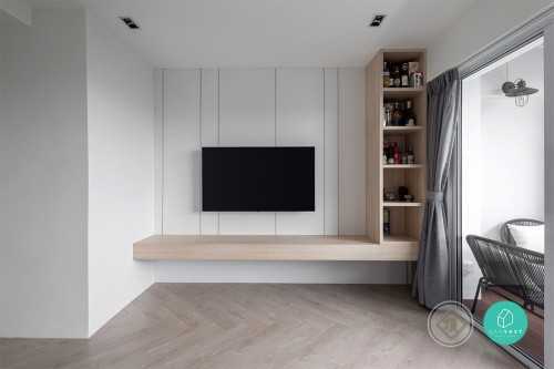 Modern Living Room at 471 Jurong West Street 41