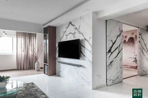 Modern Living Room at Resale 5-room HDB - Pasir Ris