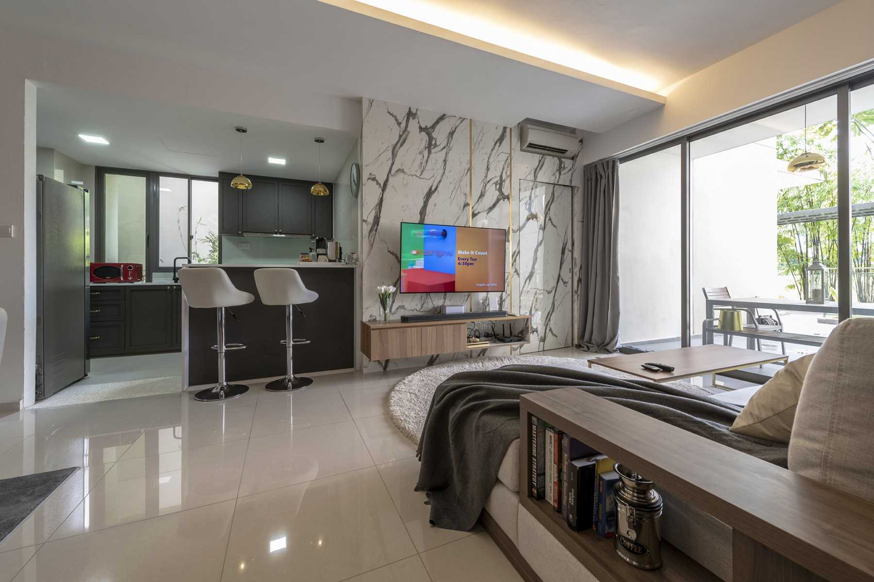 Modern Living Room with Countertop and Homogeneous Tiles