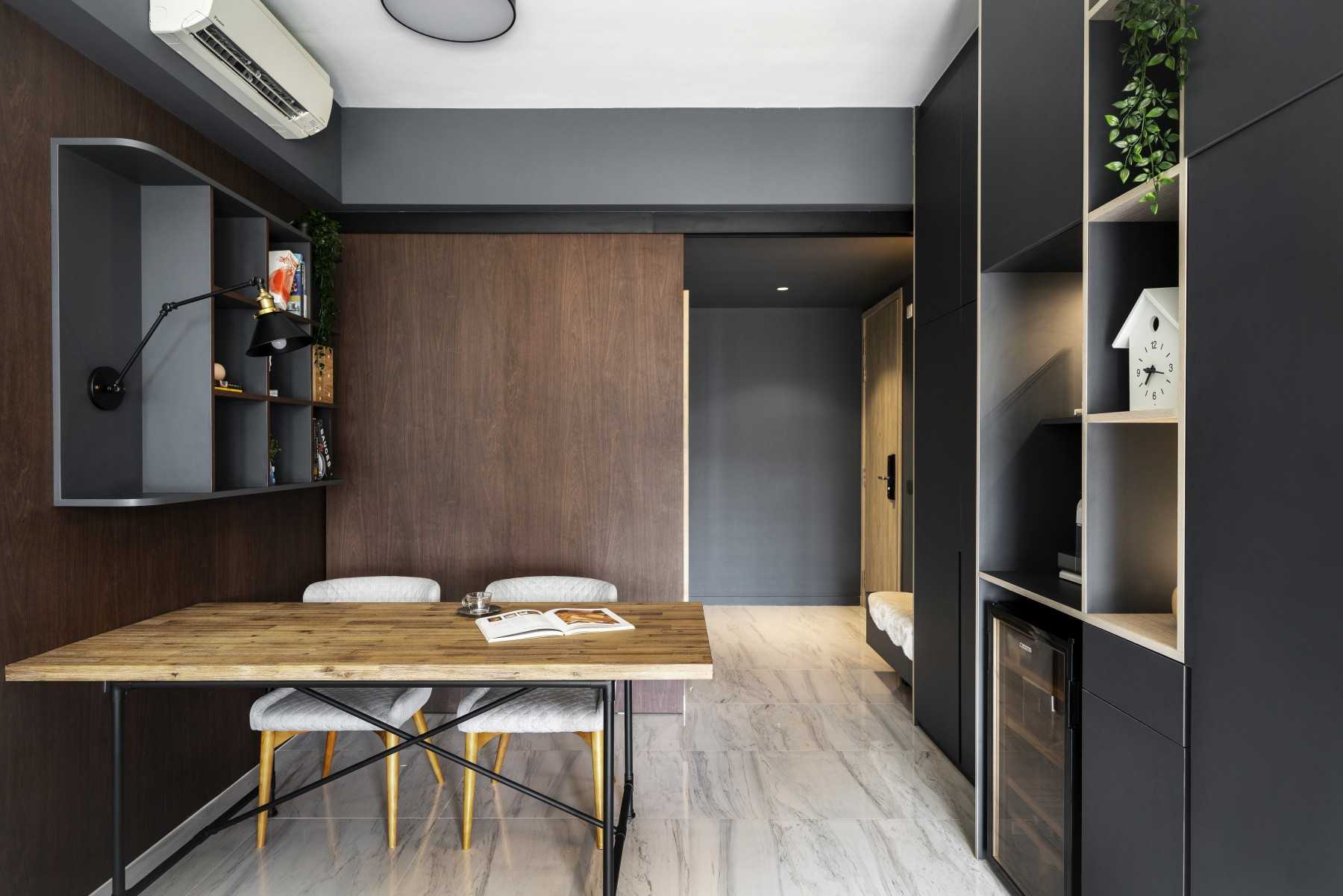 Modern Study with Bookshelf and Ceiling Light