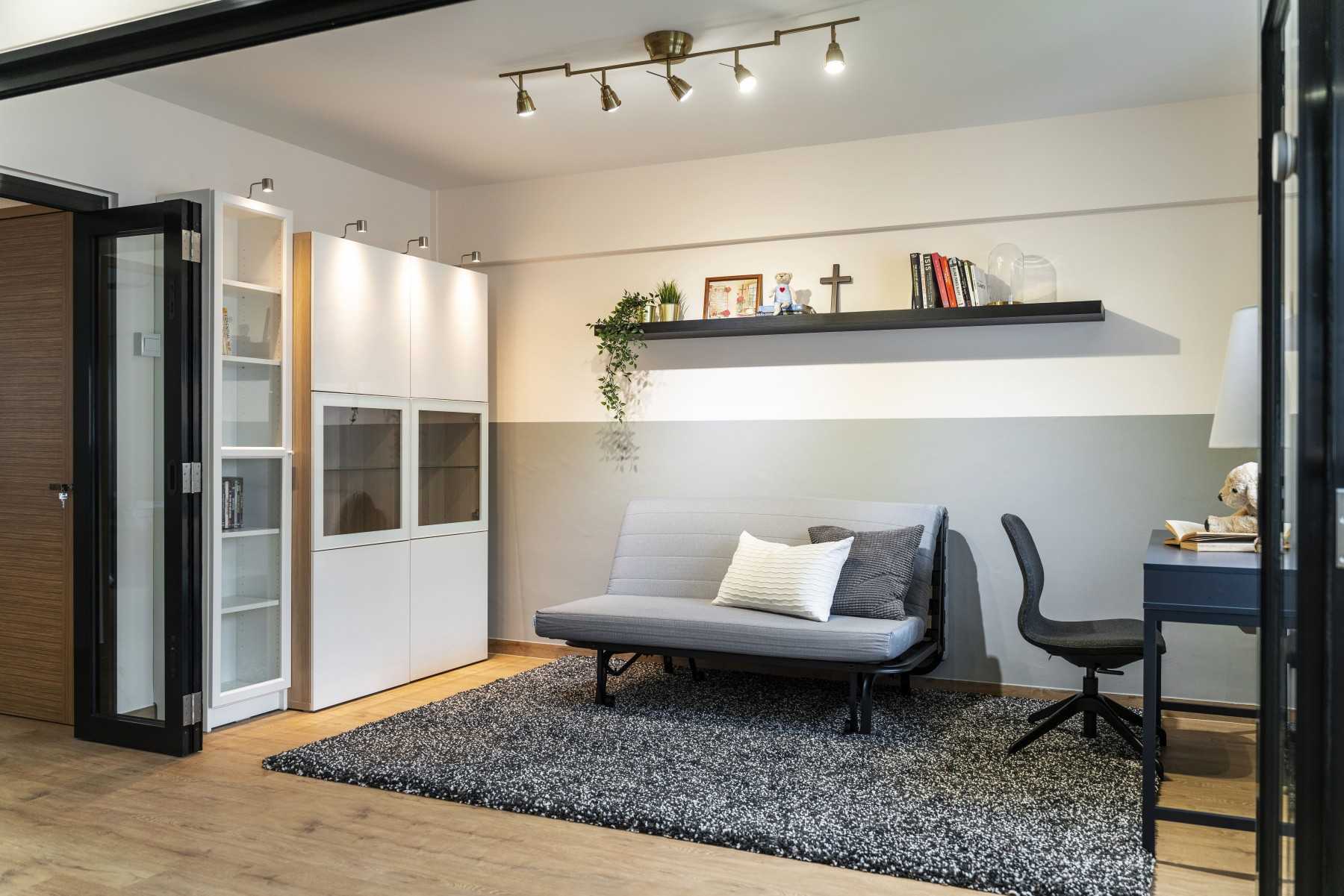 Modern Bedroom with Bookshelf and Vinyl Flooring