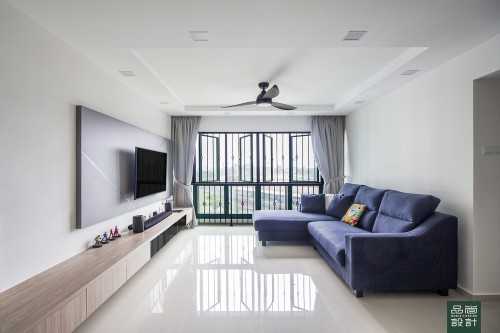Modern Living Room at Sembawang Admiralty Drive Resale HDB