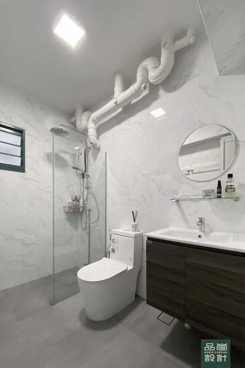 Modern Bathroom at Sembawang Admiralty Drive Resale HDB