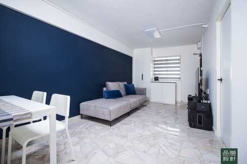 Modern Living Room at Yishun Gardens 3room Resale HDB