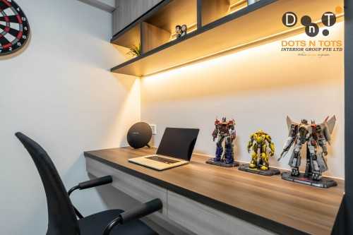 Contemporary Home Office at 608a Tampines