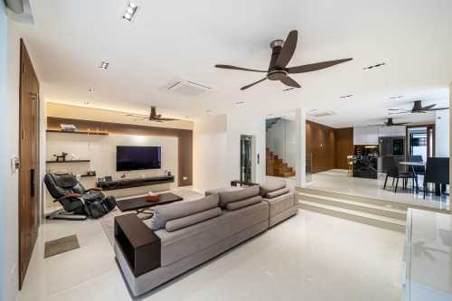 Modern Living Room at Ang Mo Kio | Golden Hill Estate