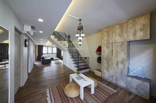 Asian Entryway at 324 Yishun