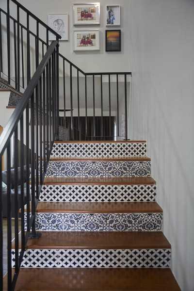 Asian Hallway at 324 Yishun