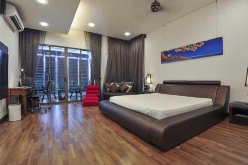 Modern Bedroom at 8 Jalan Hang Kasturi &nbsp;II