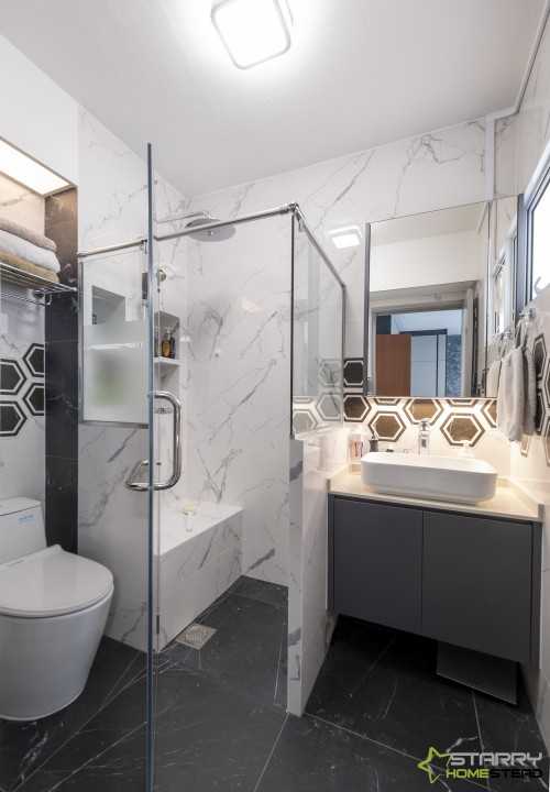 Modern Bathroom at 424 Serangoon Central