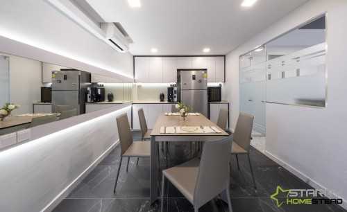 Modern Dining Room at 424 Serangoon Central