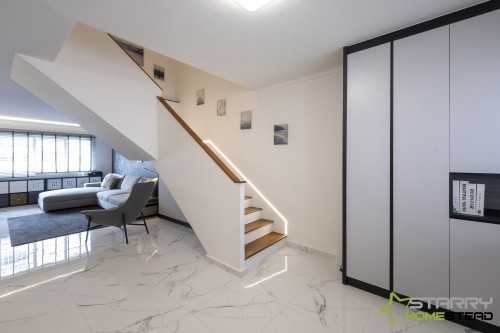Modern Foyer at 424 Serangoon Central