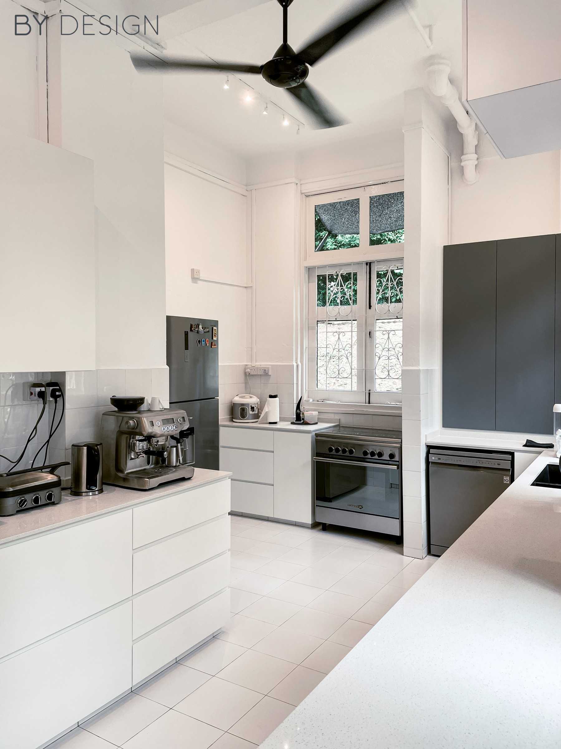 Modern Kitchen with Countertop and Cookware