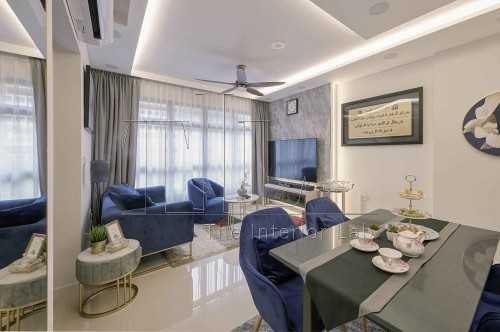 Contemporary Dining Room at Valley Spring @ Yishun