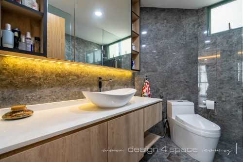 Contemporary Bathroom at Choa Chu Kang | Yew Mei Green