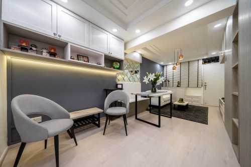Modern Living Room at Queenstown | 9 Holland Ave