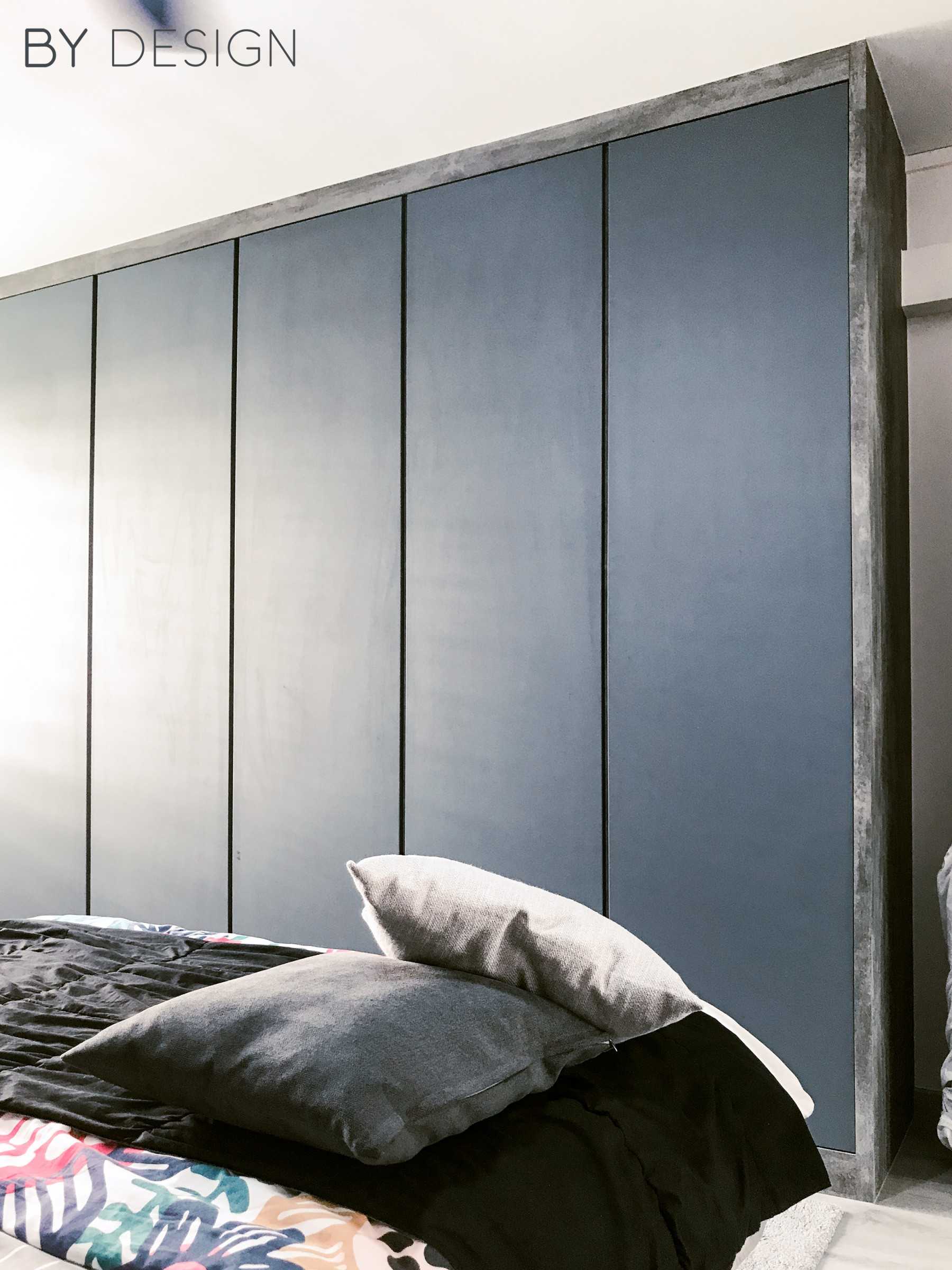 Industrial Bedroom with Vinyl Flooring and Wardrobe