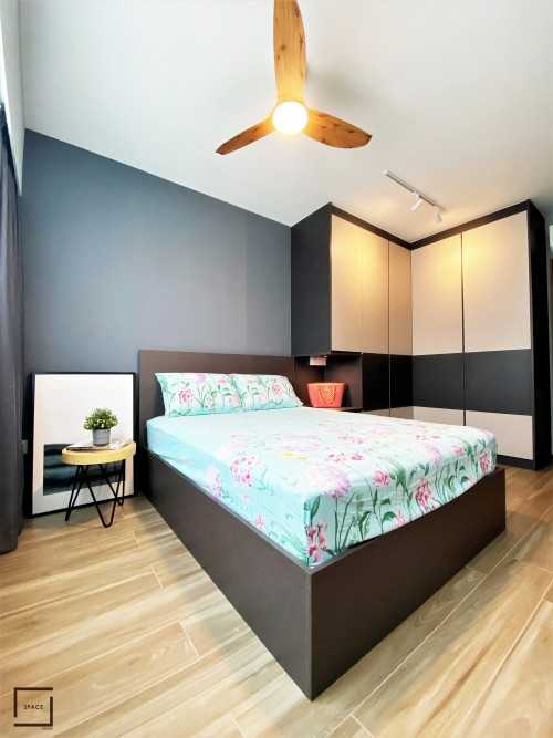 Contemporary Bedroom at HDB 4 ROO @ BEDOK NORTH