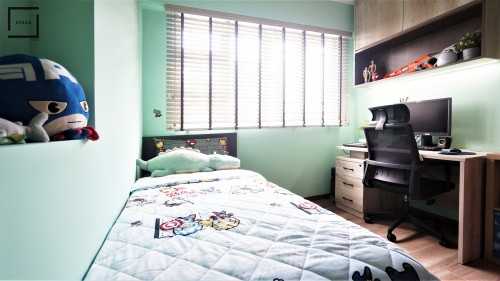 Contemporary Kids Room at HDB 4 ROO @ BEDOK NORTH