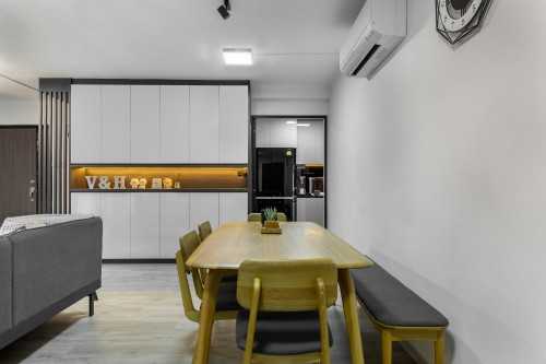 Minimalist Dining Room at 973 Hougang St 91