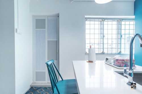 Modern Kitchen at 190 Pasir Ris Street 12