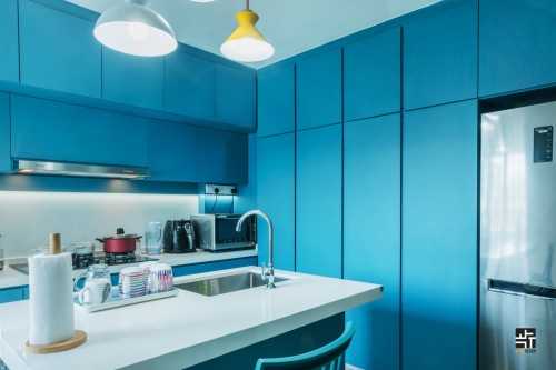 Modern Kitchen at 190 Pasir Ris Street 12