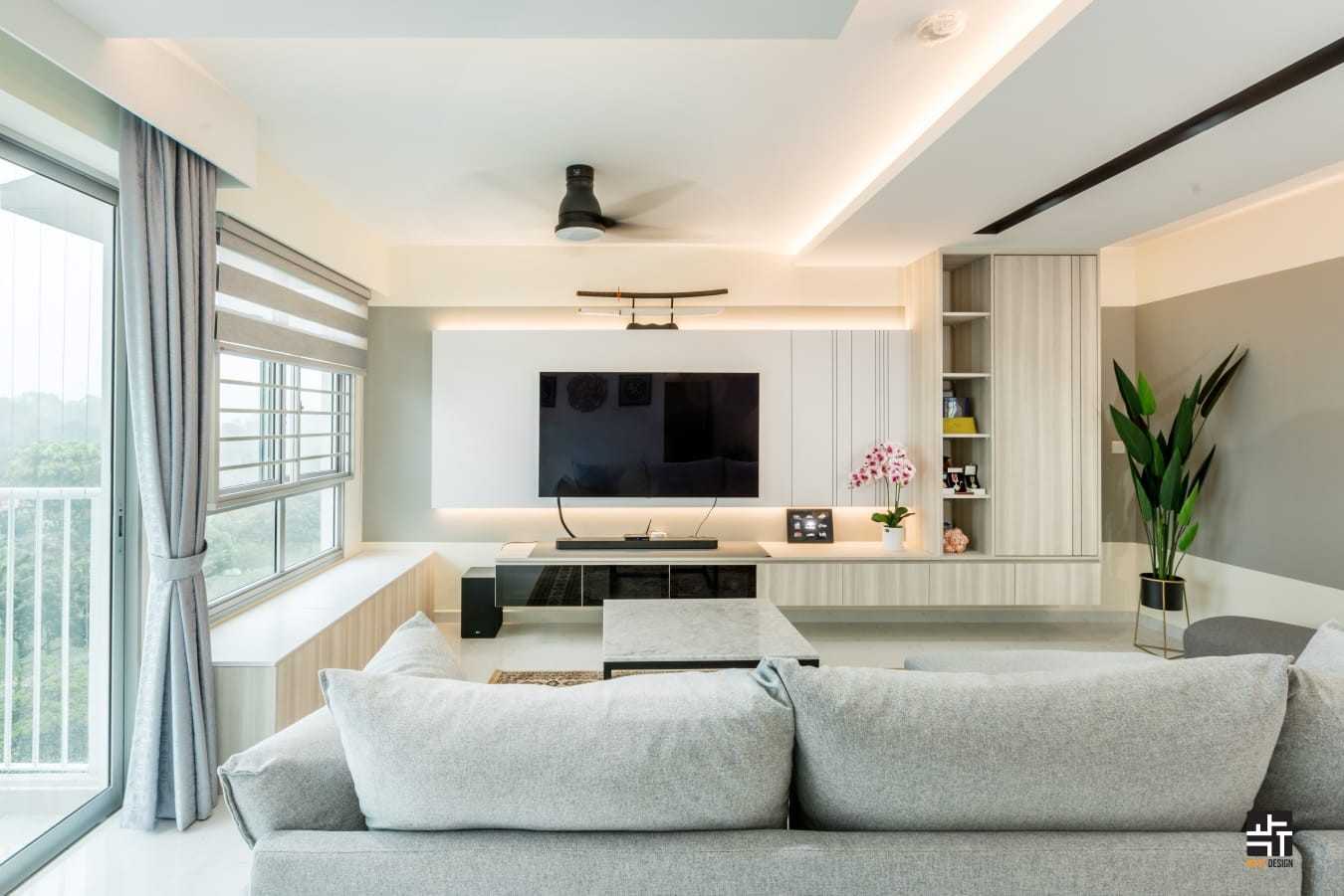 Contemporary Living Room with Homogeneous Tiles and Feature Wall