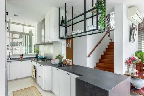 Modern Kitchen at Glentrees (Kitchen)