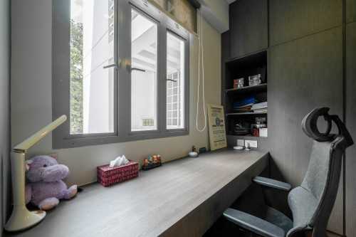 Modern Bedroom at Bukit Batok | Hume Park II