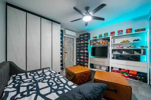 Vintage Bedroom at Bukit Panjang | 250 Bangkit Road