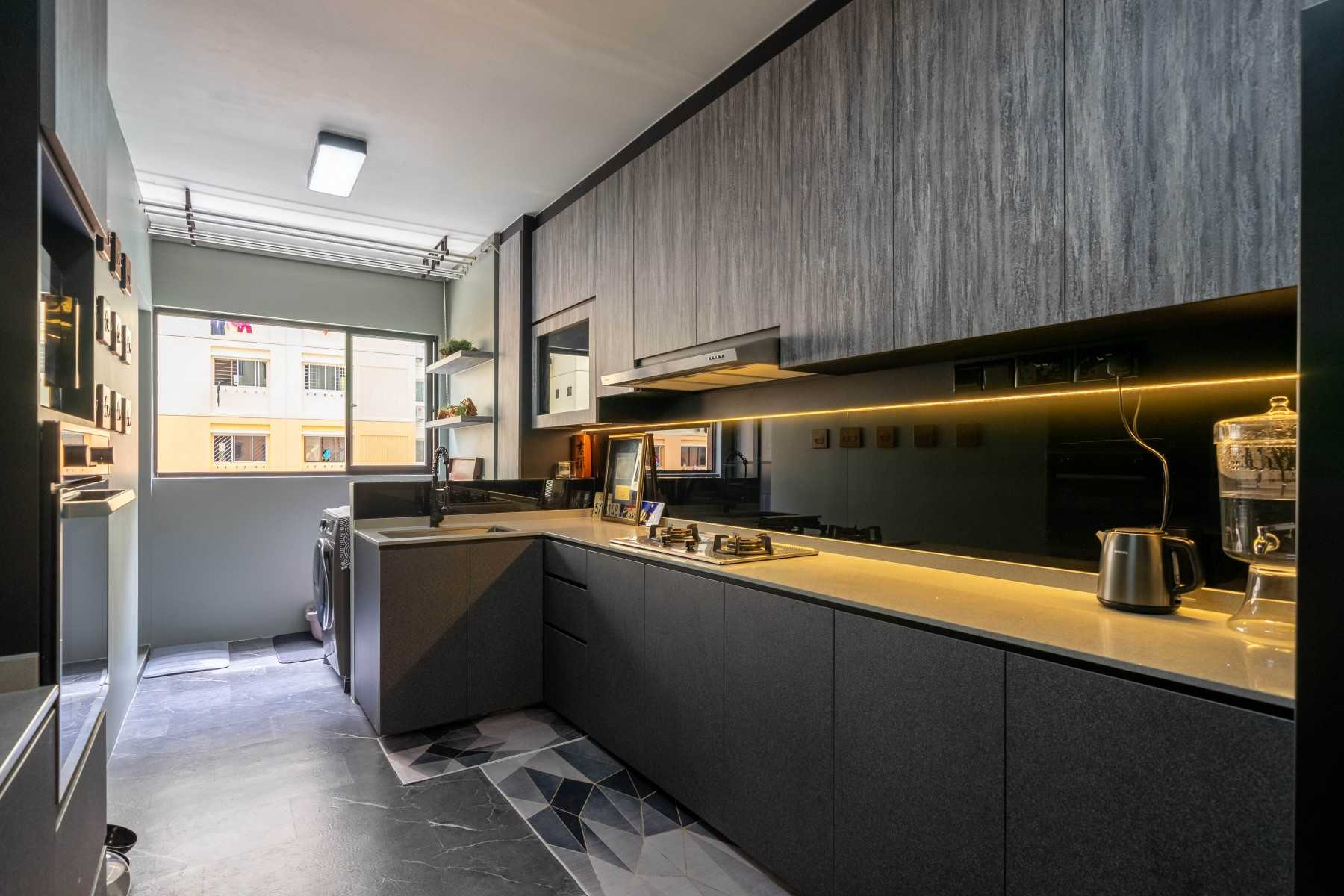 Vintage Kitchen with Herringbone Tiling and Kitchen Window