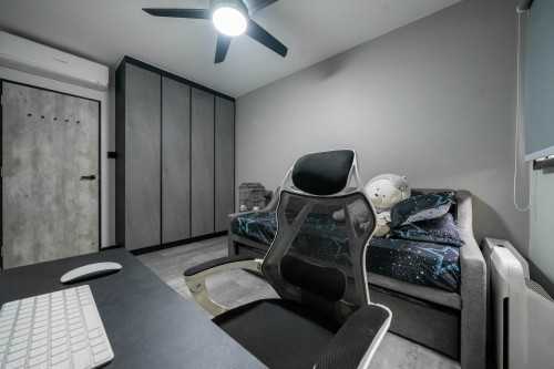 Vintage Bedroom at Bukit Panjang | 250 Bangkit Road