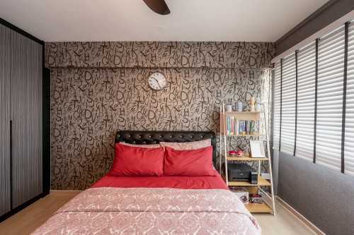 Contemporary Bedroom at Yishun
