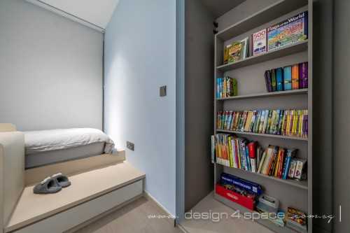 Contemporary Bedroom at Sengkang | Le Fiesta