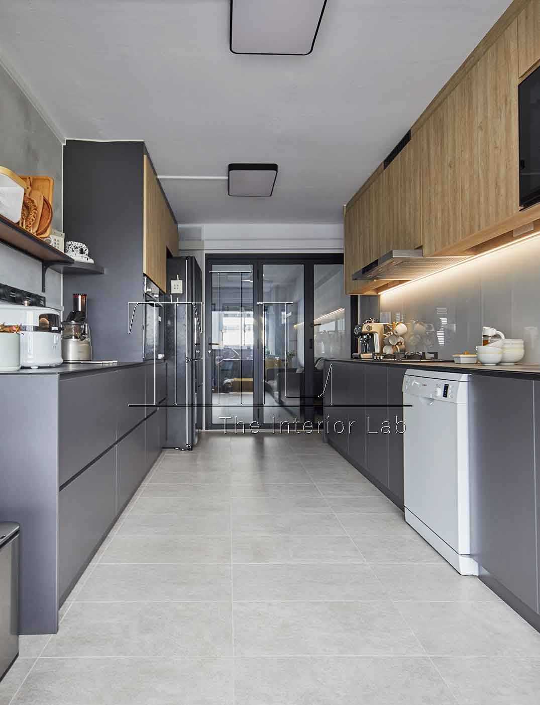 Contemporary Kitchen with Countertop and Cupboard