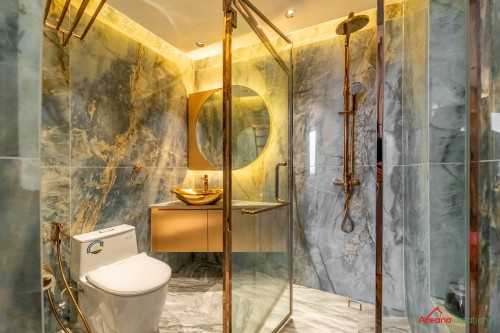 Modern Bathroom at 50 Draycott Park