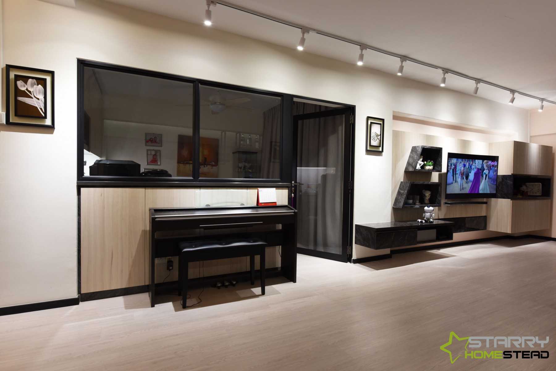 Scandinavian Living Room with Vinyl Flooring and Flooring