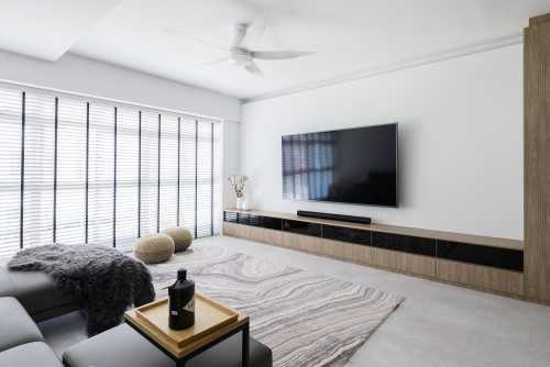 Minimalist Living Room at 5rm Resale HDB Apartment at Punggol Central